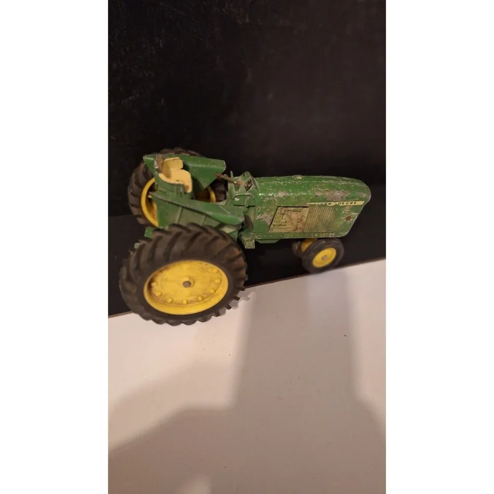 VINTAGE ERTL JOHN DEERE 5020 TRACTOR 1/16 SCALE DIECAST FARM TOY